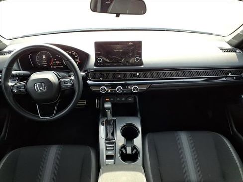 Used 2025 Honda Civic Sport image 14