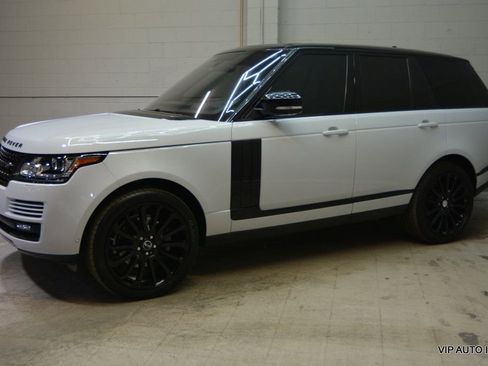 Used 2016 Land Rover Range Rover HSE image 32