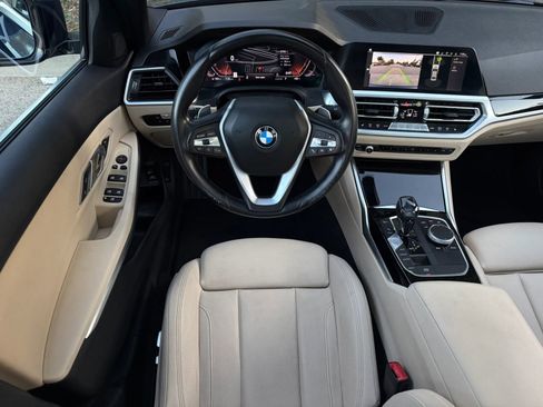 Used 2019 BMW 330i Sedan w/ Convenience Package RWD image 21