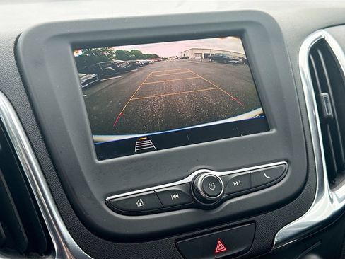 Used 2020 Chevrolet Equinox LT AWD/4WD image 18