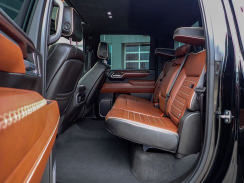 Used 2024 GMC Sierra 2500 Denali Ultimate w/ Max Trailering Package image 23