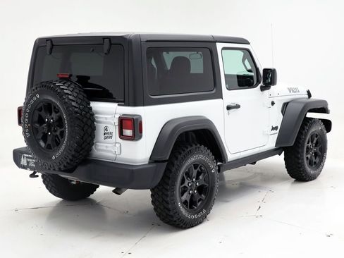 Used 2022 Jeep Wrangler Willys image 8