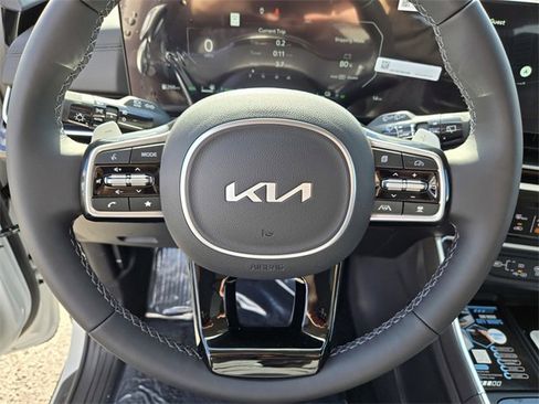 New 2026 Kia Carnival SX Prestige image 21