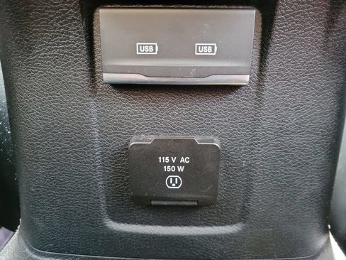 Used 2021 Jeep Wrangler Rubicon AWD/4WD image 12
