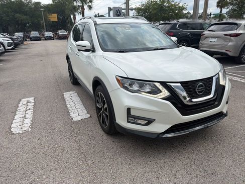 Used 2019 Nissan Rogue SL w/ Premium Package FWD image 20