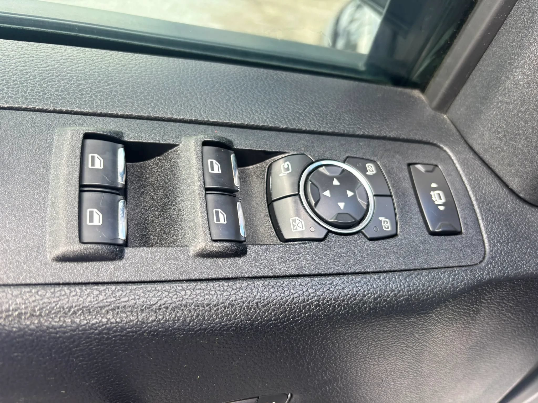 Used 2020 Ford F350 Lariat AWD/4WD image 20