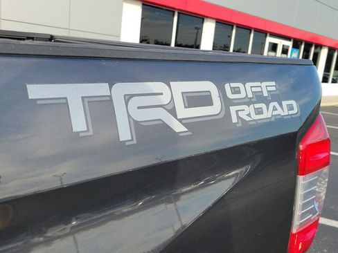 Used 2014 Toyota Tundra SR5 image 9