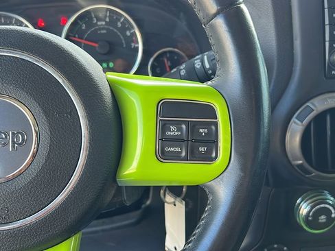 Used 2017 Jeep Wrangler Unlimited Sport AWD/4WD image 17
