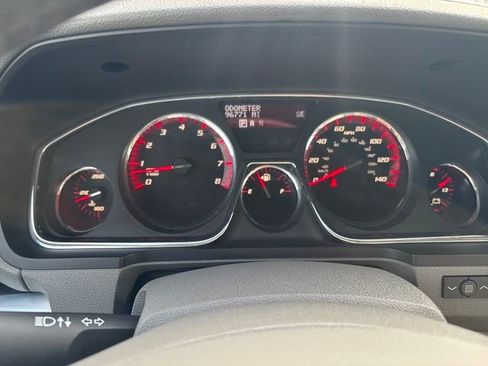 Used 2017 GMC Acadia Limited SLT image 17