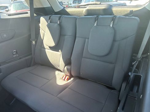 New 2025 Ford Explorer Active image 25