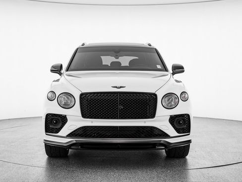 Used 2022 Bentley Bentayga AWD/4WD image 10