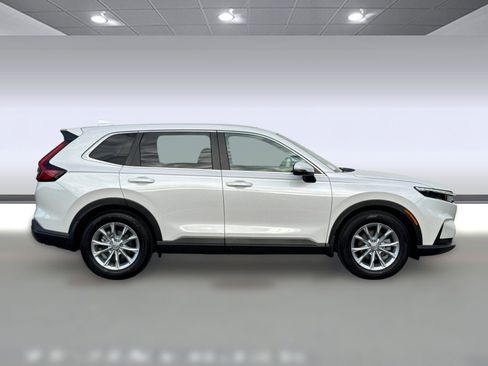 Certified 2025 Honda CR-V EX image 8