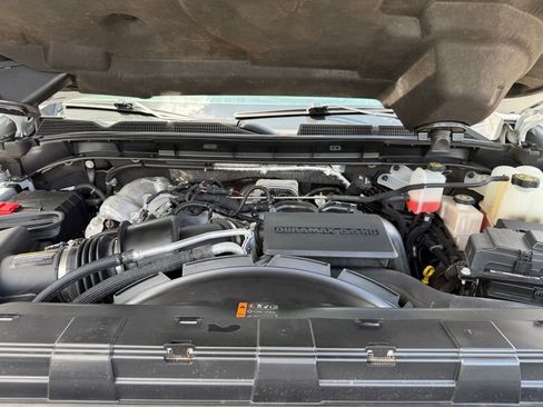 Used 2024 GMC Sierra 2500 Denali Ultimate AWD/4WD image 16
