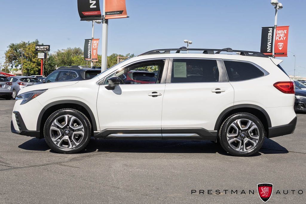 Used 2024 Subaru Ascent Limited w/ Technology Package AWD/4WD image 18