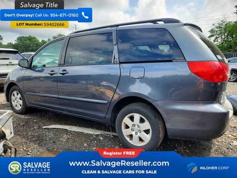 Used 2010 Toyota Sienna FWD image 3