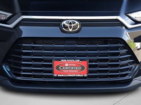Certified 2024 Toyota Grand Highlander FWD image 8