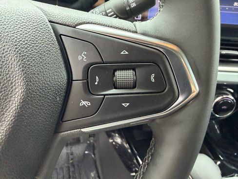 Used 2024 Chevrolet Trax LT w/ Driver Confidence Package FWD image 27