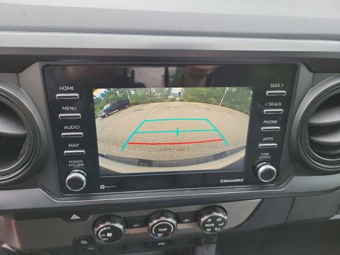 Used 2020 Toyota Tacoma SR w/ SR Convenience Package RWD image 15