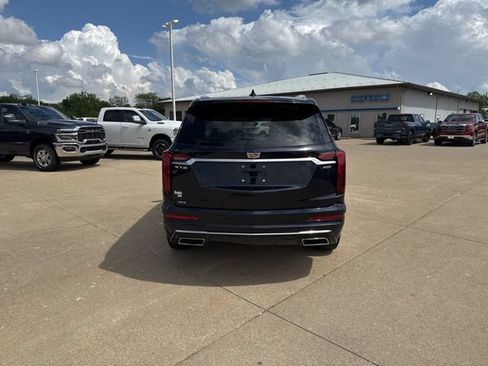 Used 2022 Cadillac XT6 Premium Luxury w/ Technology Package AWD/4WD image 6