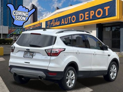Used 2018 Ford Escape SE w/ SE Sync 3 Package FWD image 5