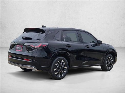 New 2026 Honda HR-V EX-L image 2