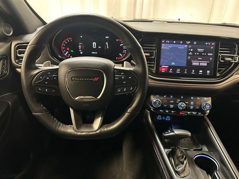 Used 2025 Dodge Durango GT AWD/4WD image 3