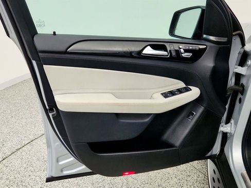 Used 2018 Mercedes-Benz GLE 43 AMG 4MATIC image 11