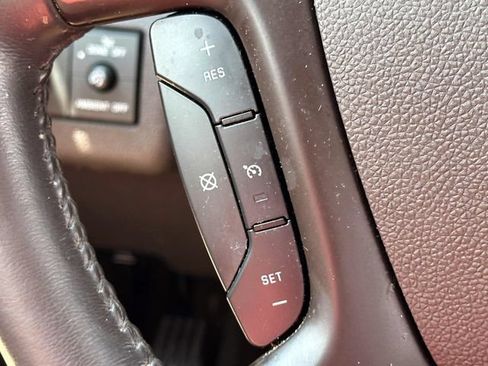 Used 2014 Buick Enclave Leather FWD image 18