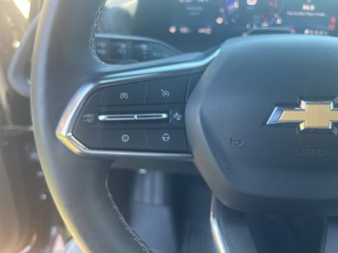 Used 2025 Chevrolet Traverse High Country w/ LPO, Floor Liner Package AWD/4WD image 23