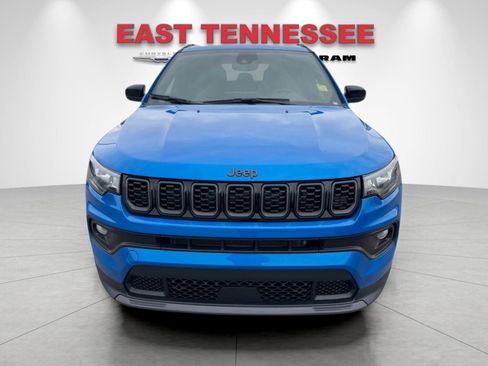 New 2026 Jeep Compass Latitude image 8