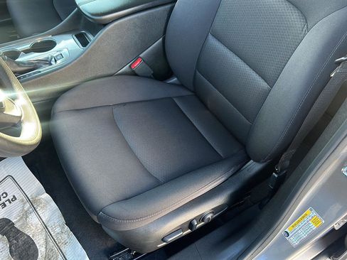 Used 2024 Chevrolet Malibu LT image 24