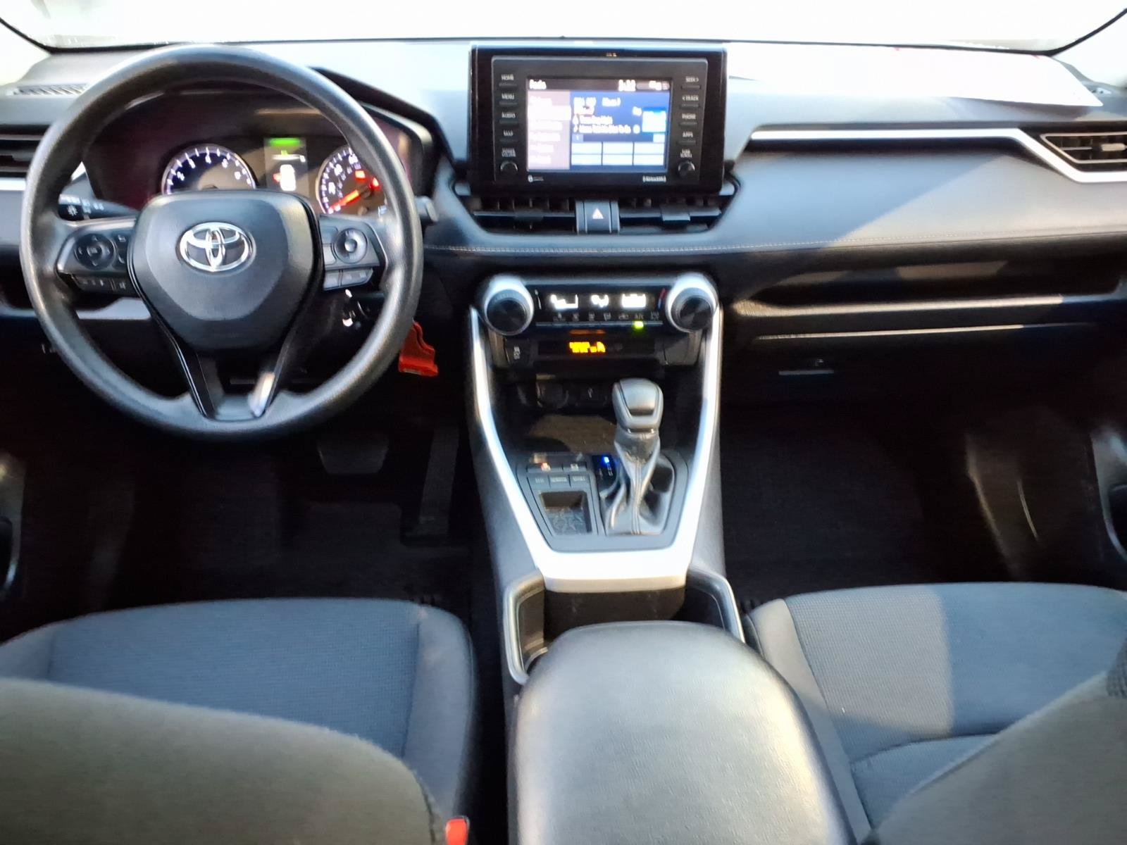 Certified 2022 Toyota RAV4 LE FWD image 11