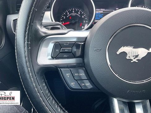 Used 2018 Ford Mustang GT Premium image 17