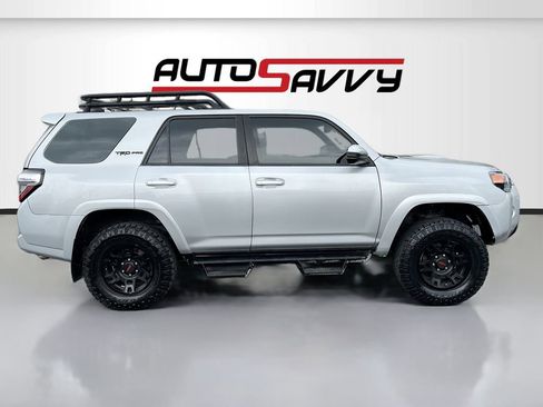 Used 2018 Toyota 4Runner TRD Off-Road Premium image 8