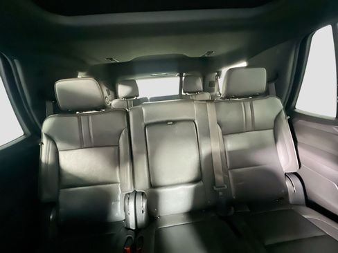Used 2023 Chevrolet Tahoe RST RWD image 28