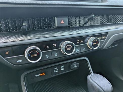 Certified 2024 Honda CR-V EX image 12