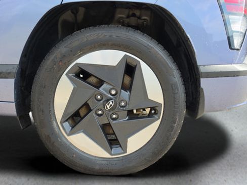 Used 2024 Hyundai Kona SEL FWD image 39