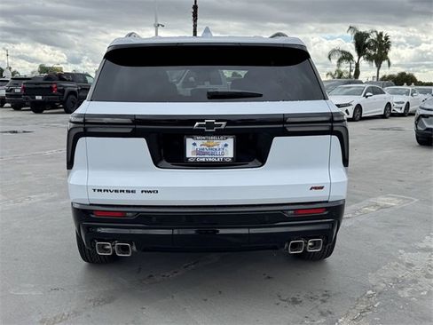 New 2026 Chevrolet Traverse RS w/ LPO, Floor Liner Package image 4