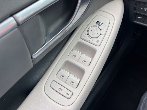 Used 2022 Hyundai Sonata SEL FWD image 24
