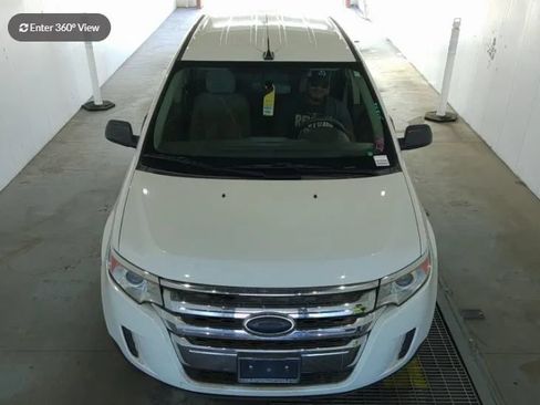 Used 2013 Ford Edge SE FWD image 4