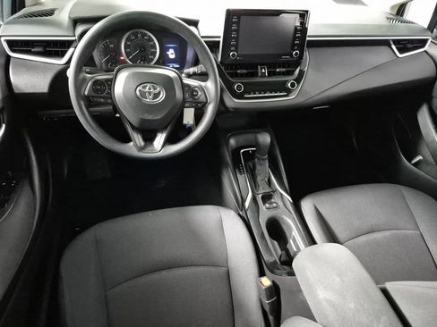 Used 2021 Toyota Corolla LE FWD image 10