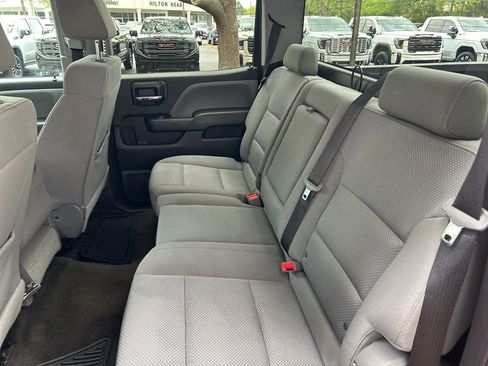 Used 2018 Chevrolet Silverado 1500 Custom w/ Custom Value Package AWD/4WD image 10