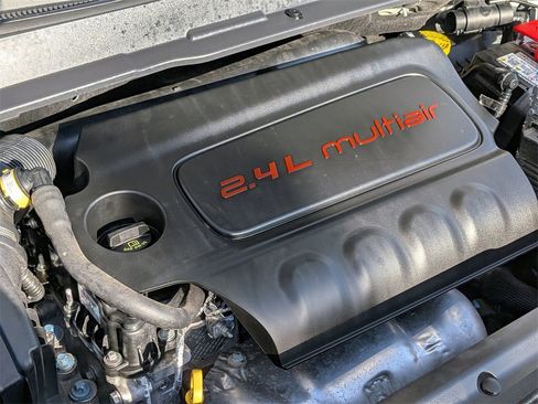 Used 2022 Jeep Compass Latitude image 25