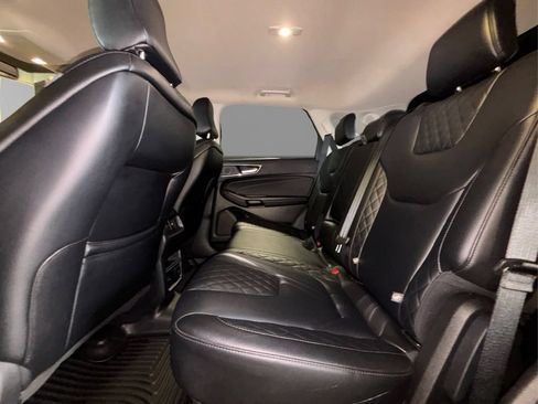Certified 2023 Ford Edge Titanium AWD/4WD image 12