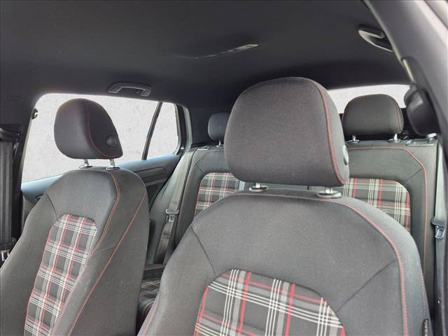 Used 2018 Volkswagen Golf 4-Door FWD image 8