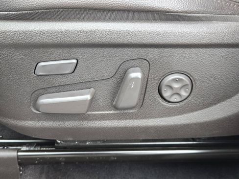 Used 2020 Hyundai Santa Fe Limited FWD image 23