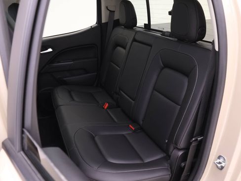 Used 2022 Chevrolet Colorado ZR2 image 9