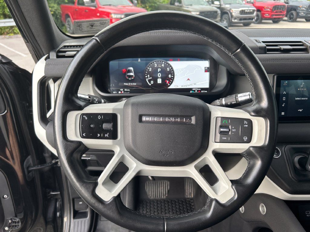 Used 2022 Land Rover Defender 90 S AWD/4WD image 23