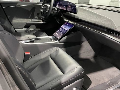 Used 2024 Lucid Air Pure image 6