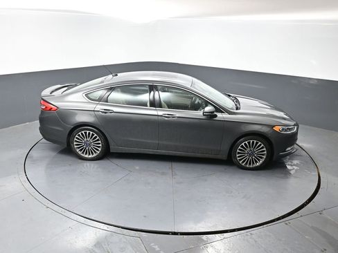 Used 2018 Ford Fusion Titanium AWD/4WD image 13